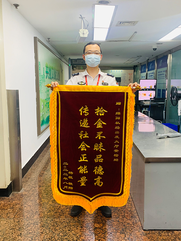 1663119826125781.jpg b1c1d9ef-bc42-4098-9f64-c1d615271a25.jpg